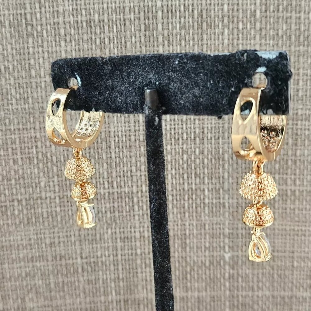 Earrings Fashion Ear Jewelry Drop Down Rose Gold Tone Jhumki style Earrings - Picture 10 of 10